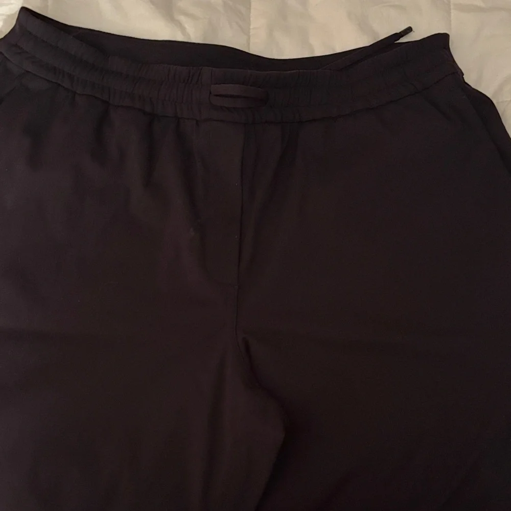 Lululemon straight leg MR elastic waist trouser L women’s - Picture 2 of 9